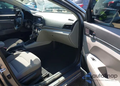 2019 Hyundai Elantra Se z USA, uszkodzony, nr VIN 5NPD74LF6KH491880